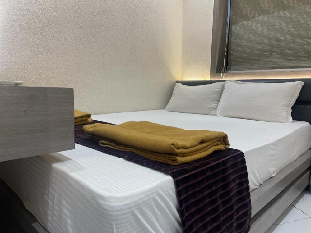 Room image 2